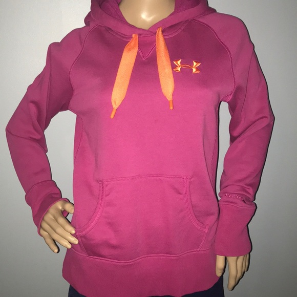 Under Armour Tops - UA Hoodie💕